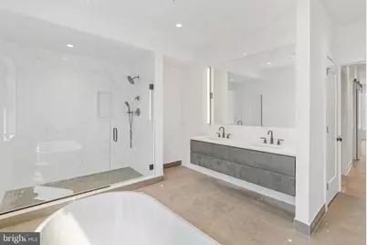 600 Fairmount Avenue #J4, Philadelphia, PA 19123 - Photo 8