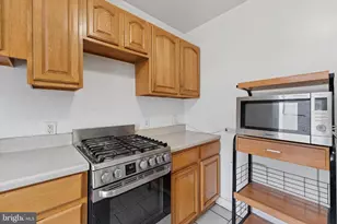 2410 Wharton St, Philadelphia, PA 19146 - Photo 24