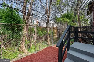 1351 S 46th St, Philadelphia, PA 19143 - Photo 26