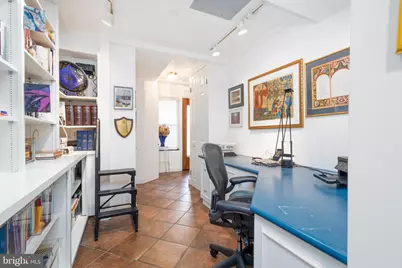 1901 Walnut Street #15B, Philadelphia, PA 19103 - Photo 8