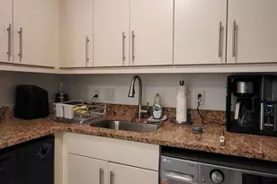 219 S 18th St, Philadelphia, PA 19103 - Photo 8