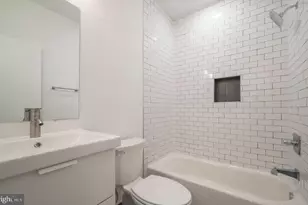 727 N 39th St, Philadelphia, PA 19104 - Photo 48