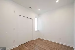 727 N 39th St, Philadelphia, PA 19104 - Photo 50