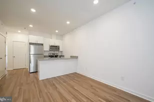 727 N 39th St, Philadelphia, PA 19104 - Photo 40