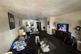 7106 Elmwood Ave, Philadelphia, PA 19142 - Photo 2