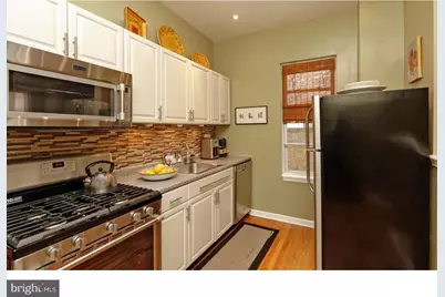 2306 Spruce Street #100, Philadelphia, PA 19103 - Photo 18