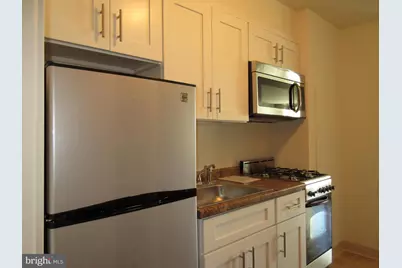 604 S Washington Square #113, Philadelphia, PA 19106 - Photo 1