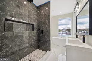 1543 S 31st St, Philadelphia, PA 19146 - Photo 30