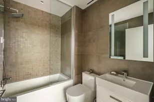 2100 Hamilton St, Philadelphia, PA 19130 - Photo 32