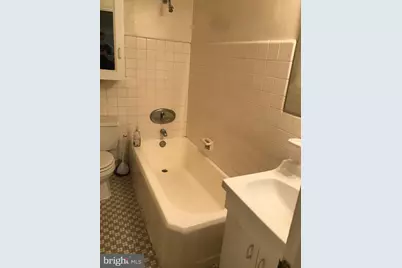 2601 Pennsylvania Avenue #1027, Philadelphia, PA 19130 - Photo 4