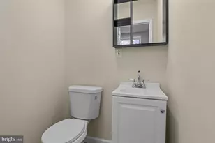 1814 N 22nd St, Philadelphia, PA 19121 - Photo 10