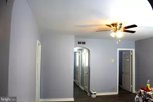 565 E Tabor Rd, Philadelphia, PA 19120 - Photo 4