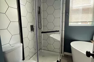 1626 S Conestoga St, Philadelphia, PA 19143 - Photo 16