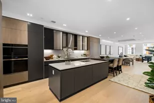 124 N 2nd St, Philadelphia, PA 19106 - Photo 2