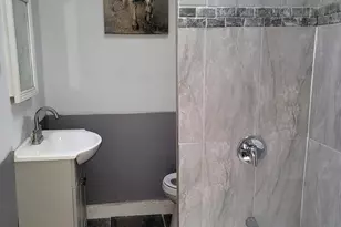 1639 N 60th St, Philadelphia, PA 19151 - Photo 8