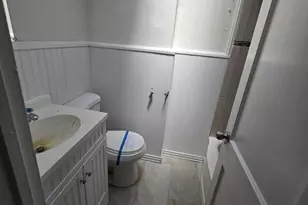 8502 Temple Rd, Philadelphia, PA 19150 - Photo 12