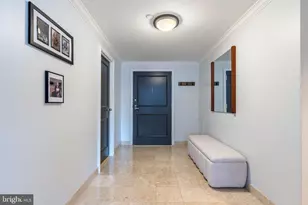 202 W Rittenhouse Square, Philadelphia, PA 19103 - Photo 2