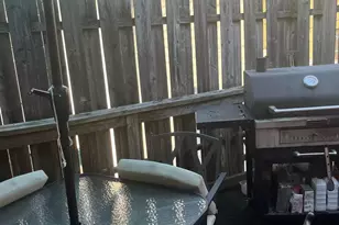 1539 W Thompson St, Philadelphia, PA 19121 - Photo 4