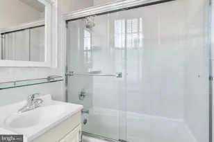 1241 S 12th St, Philadelphia, PA 19147 - Photo 32