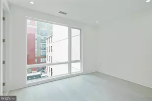 142R S Front St, Philadelphia, PA 19106 - Photo 26