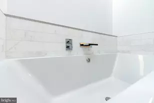 2108 Walnut St, Philadelphia, PA 19103 - Photo 30