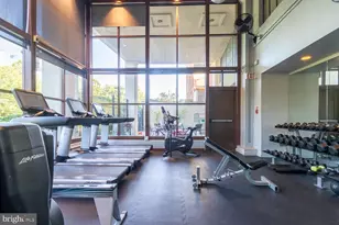 242941 Locust St, Philadelphia, PA 19103 - Photo 14