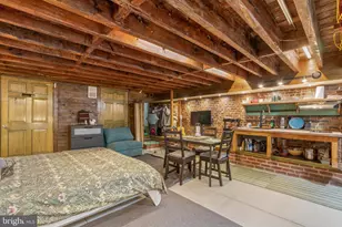 105 S 2nd St, Philadelphia, PA 19106 - Photo 4