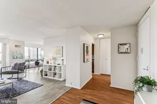 1326 Spruce St, Philadelphia, PA 19107 - Photo 10