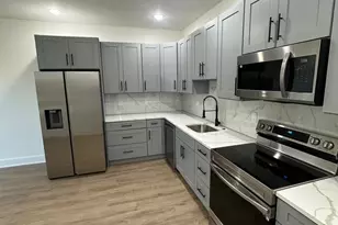 2331 E York St, Philadelphia, PA 19125 - Photo 4