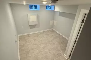 2309 Cross St, Philadelphia, PA 19146 - Photo 32