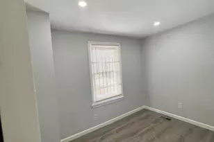 2108 E Cambria St, Philadelphia, PA 19134 - Photo 6