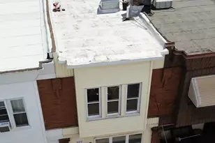 2219 S Bonsall St, Philadelphia, PA 19145 - Photo 2