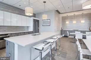 2101 Market St, Philadelphia, PA 19103 - Photo 24