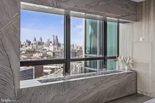 901 N Penn St, Philadelphia, PA 19123 - Photo 2