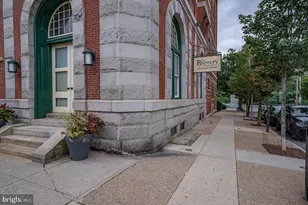 825 N 29th St, Philadelphia, PA 19130 - Photo 2