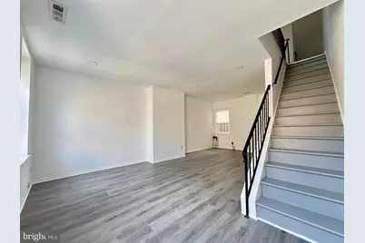 1136 Mount Vernon Street, Philadelphia, PA 19123 - Photo 4