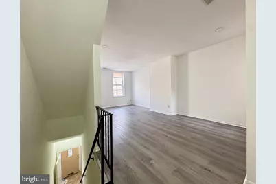 1136 Mount Vernon Street, Philadelphia, PA 19123 - Photo 2