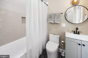 552 N 18th St, Philadelphia, PA 19130 - Photo 40