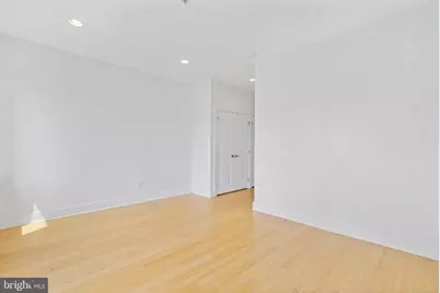 2103 E Susquehanna Avenue, Philadelphia, PA 19125 - Photo 18