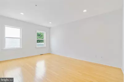 2103 E Susquehanna Avenue, Philadelphia, PA 19125 - Photo 22