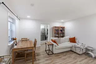 934 New Market St, Philadelphia, PA 19123 - Photo 8