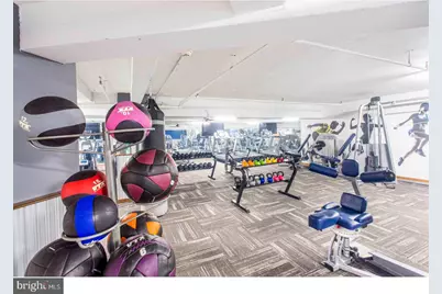 2201 Pennsylvania Ave #913, Philadelphia, PA 19130 - Photo 24