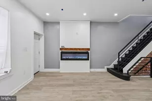 2321 Mountain St, Philadelphia, PA 19145 - Photo 4