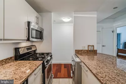 219 S 18th Street #1105, Philadelphia, PA 19103 - Photo 6