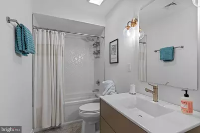 813 E Passyunk Avenue, Philadelphia, PA 19147 - Photo 18