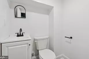 4034 Lawndale St, Philadelphia, PA 19124 - Photo 14