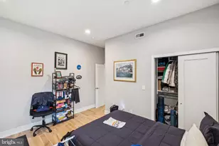 1516 Green St, Philadelphia, PA 19130 - Photo 20