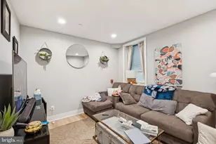 1516 Green St, Philadelphia, PA 19130 - Photo 32