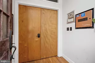 1538 Christian St, Philadelphia, PA 19146 - Photo 16