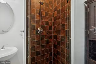 1538 Christian St, Philadelphia, PA 19146 - Photo 34